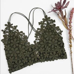 Free People miss Dazie bralette Sz med green